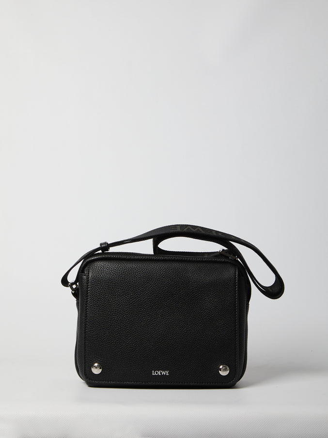 Loewe Pebble Messenger Shoulder Bag Medium QT Black