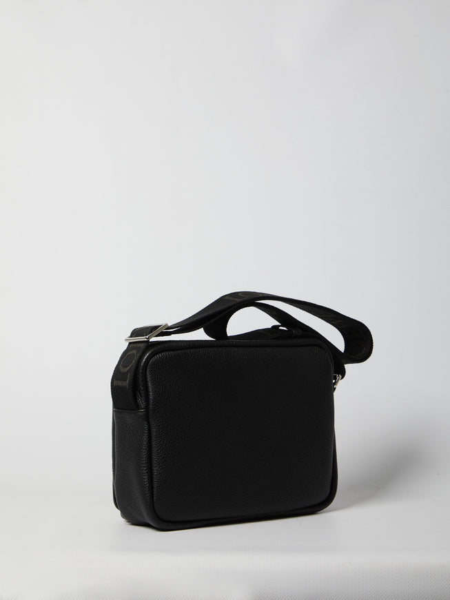 Loewe Pebble Messenger Shoulder Bag Medium