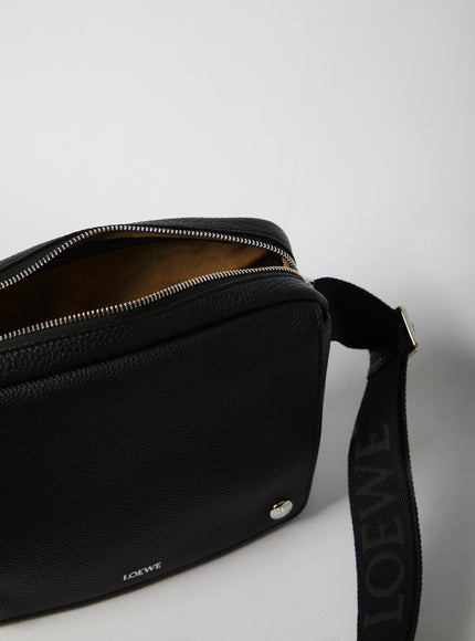 Loewe Pebble Messenger Shoulder Bag Medium