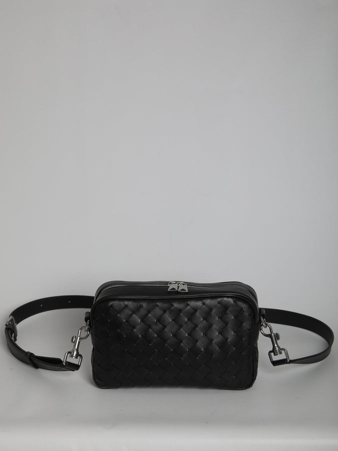 Bottega Veneta Cross-body Camera Bag Small QT Black