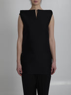 36 / Black