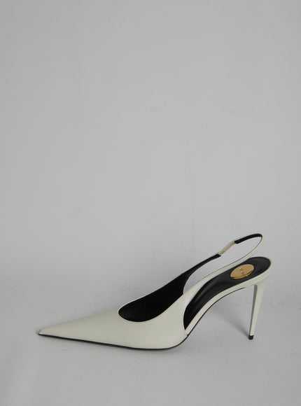Saint Laurent Guermantes Pumps In Patent Leather