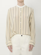 2 / White