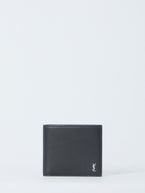 QT / Black