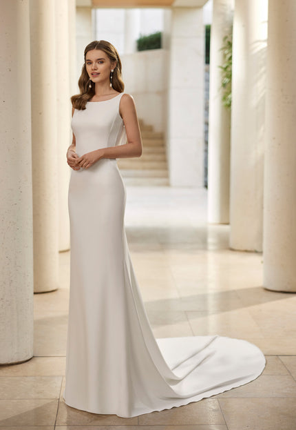 Rosa Clará Vaini Sheath Wedding Dress