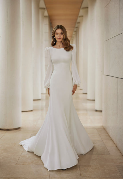 Vanes – Elegant Long-Sleeve Wedding Dress by Rosa Clará