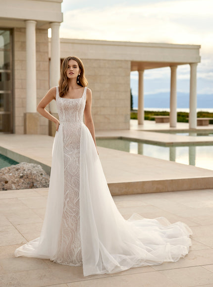 Rosa Clará Verocha Sheath-Style Wedding Dress