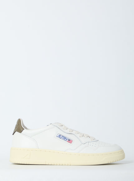 Autry Medalist Low Sneakers White
