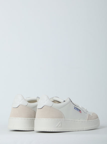 Autry Medalist Low Sneakers
