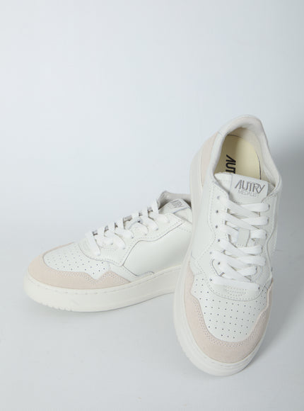 Autry Medalist Low Sneakers