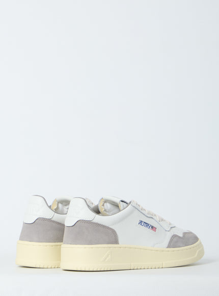 Autry Medalist Low Sneakers