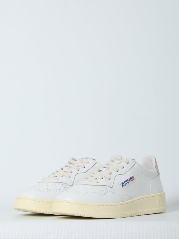 Autry Medalist Low Sneakers