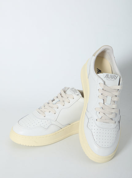 Autry Medalist Low Sneakers