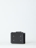 QT / Black