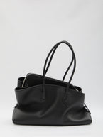 QT / Black