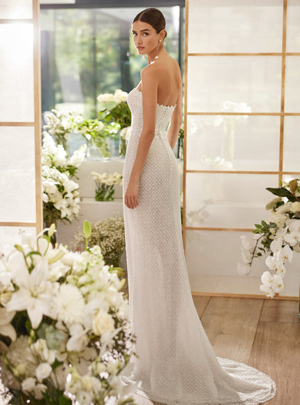 Rosa Clará Couture Miranda Strapless Lace Wedding Dress