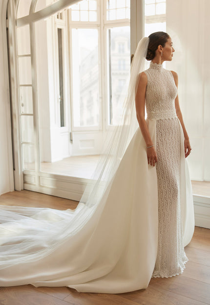 Marriage – Rosa Clará Couture Wedding Dress