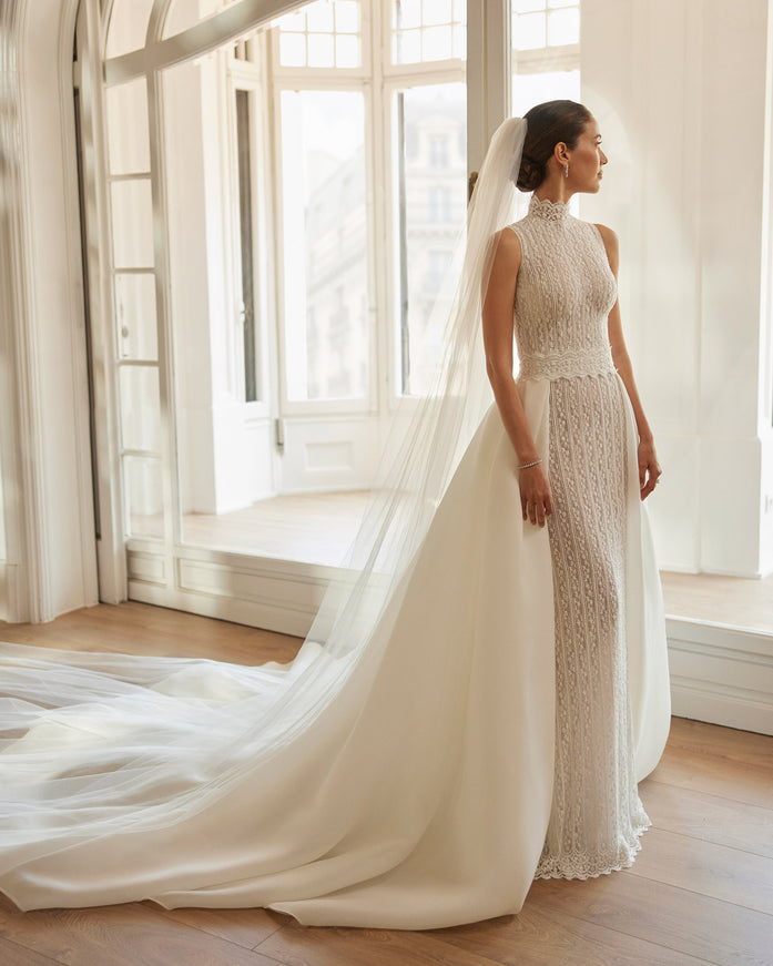 Marriage – Rosa Clará Couture Wedding Dress