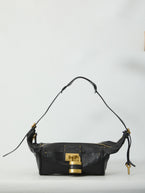 QT / Black