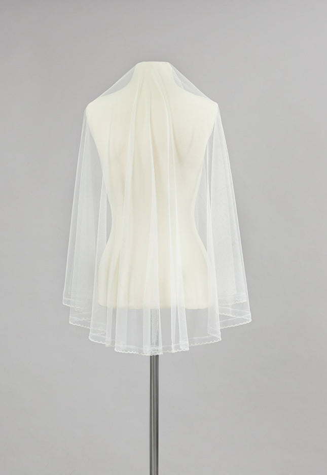 Rosa Clará Couture Scalloped Edge Tulle Bridal Veil