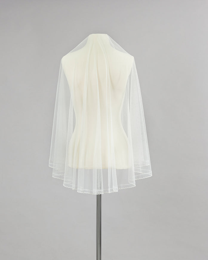 Rosa Clará Couture Scalloped Edge Tulle Bridal Veil