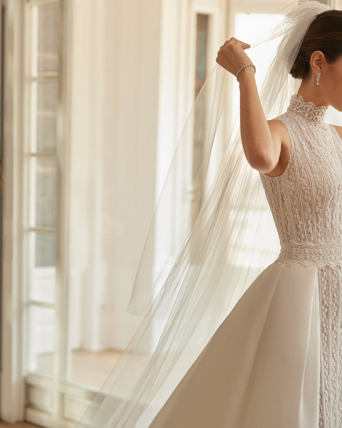 Rosa Clará Couture Princess Wedding Veil
