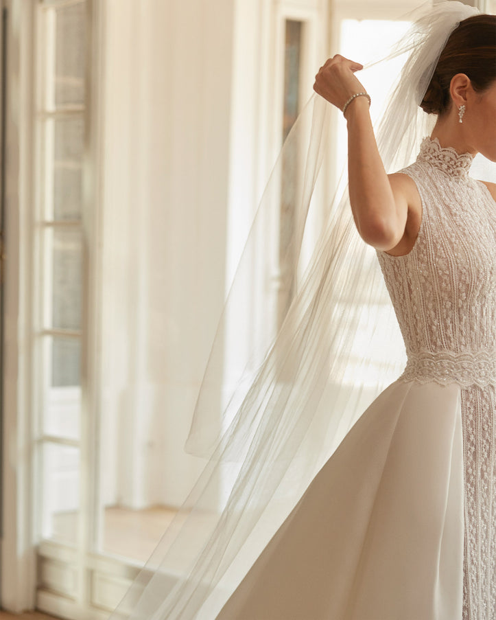 Rosa Clará Couture Princess Wedding Veil