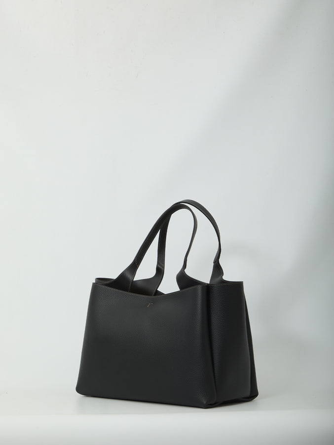 Tod's Tod's Medium Leather Bag