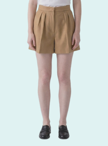 Max Mara Vista Camel Shorts. Beige