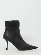 36 / Black