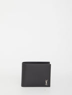 QT / Black
