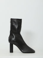 36 / Black