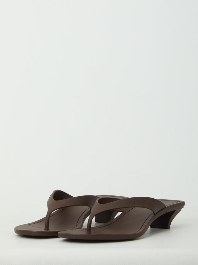 Gucci Vittoria Thong Sandals