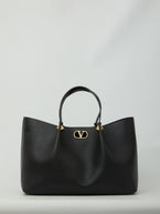 QT / Black