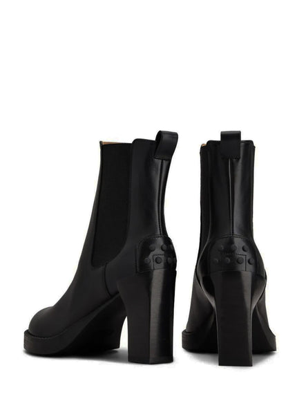 Chelsea Boots In Leather