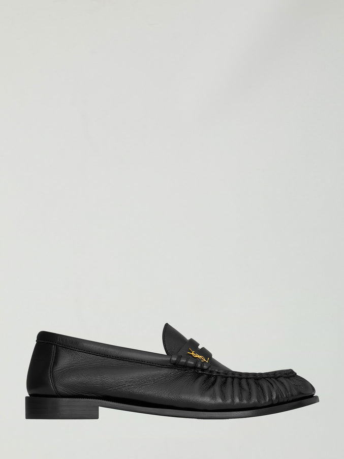 Saint Laurent Le Loafer Loafers Black