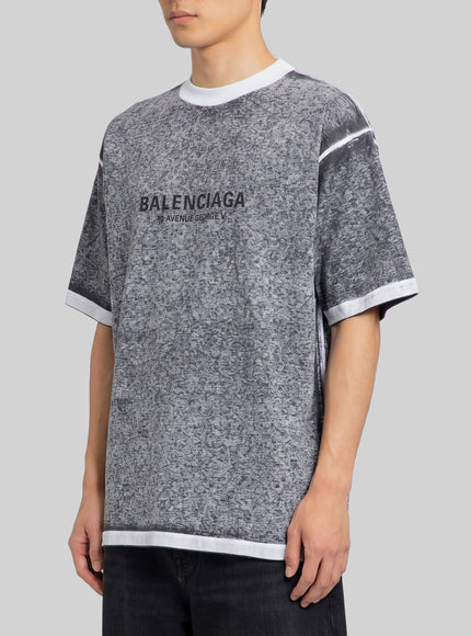 Medium Fit Inside Out T-shirt