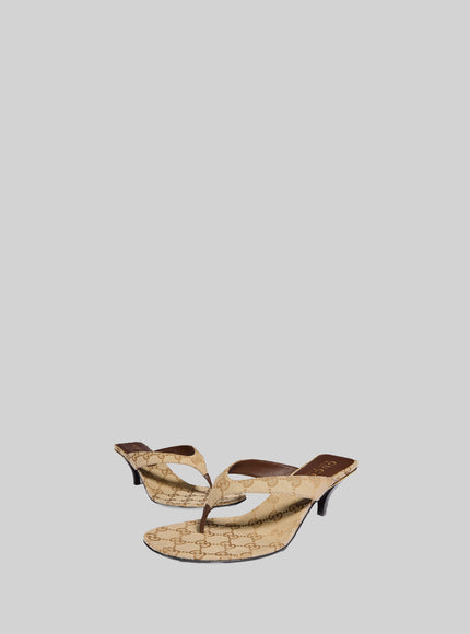 Gucci Vittoria Thong Sandals