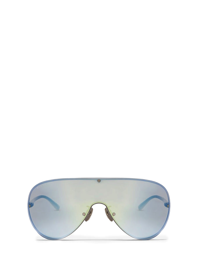 Gucci Mask Frame Sunglasses In Silver QT Silver