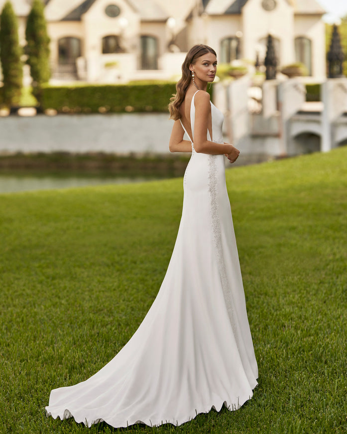 Eliona – Rosa Clará Two-Piece Mermaid Wedding Dress with Cape