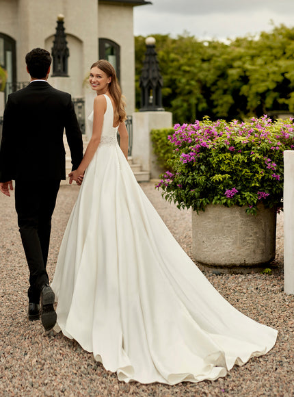 Eva – Classic A-line Rosa Clará Wedding Dress