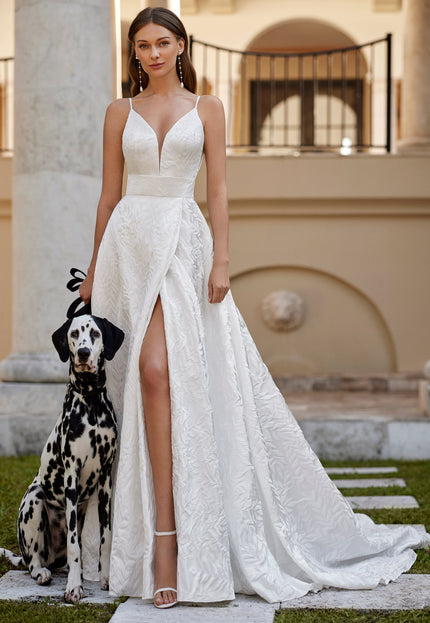Rosa Clará Evan Brocade Rama Wedding Gown