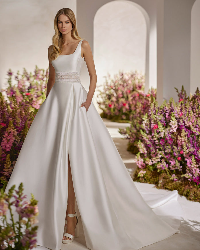 Rosa Clará Couture Tamina Mikado Wedding Dress
