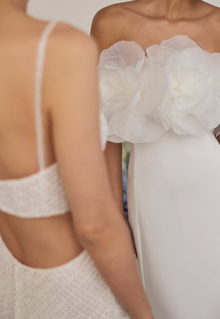 Rosa Clará Couture Tayden Strapless Crepe Wedding Gown