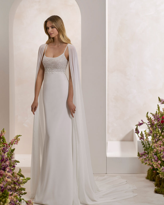 Rosa Clará Couture Terol Mermaid Wedding Dress with Cape