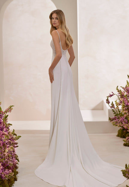 Rosa Clará Couture Terol Mermaid Wedding Dress with Cape