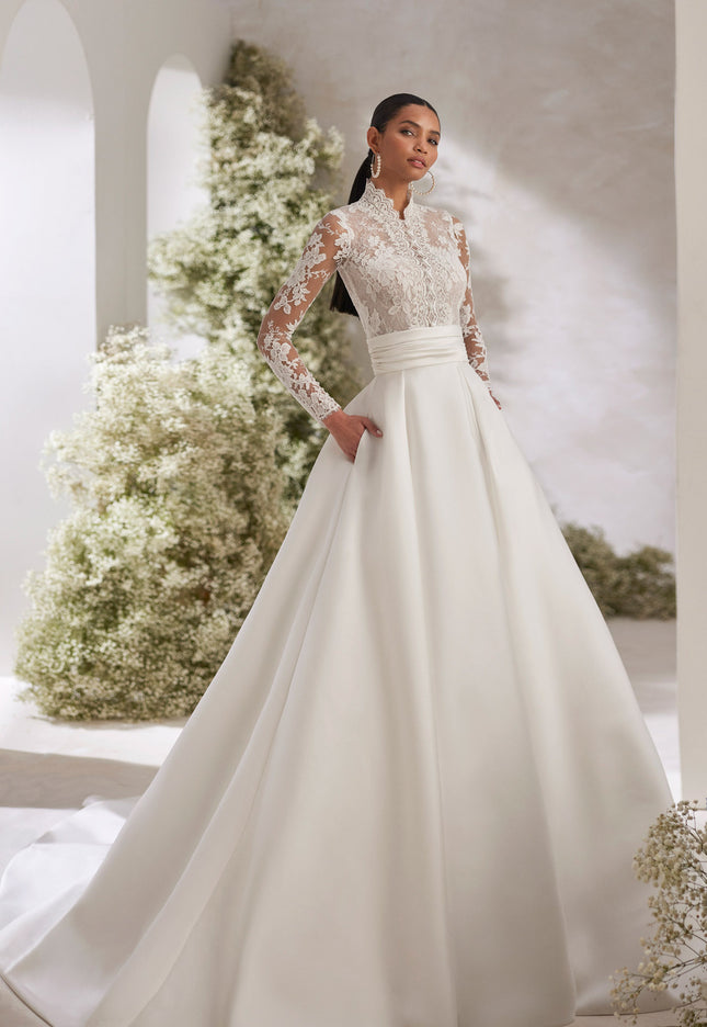 Rosa Clará Couture Tolosa Princess Wedding Dress