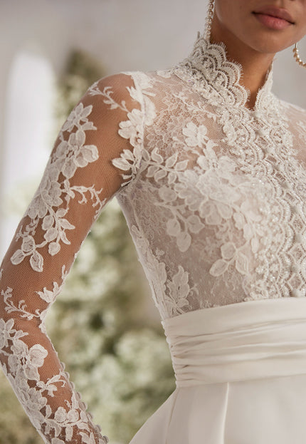 Rosa Clará Couture Tolosa Princess Wedding Dress
