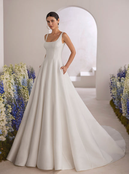 Rosa Clará Couture Tosca Square Neck Princess Wedding Dress