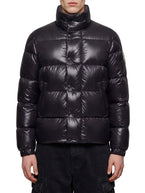 3 / Black